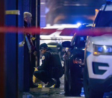 HOROR U HJUSTONU: Tinejdžer upucao dvojicu vršnjaka